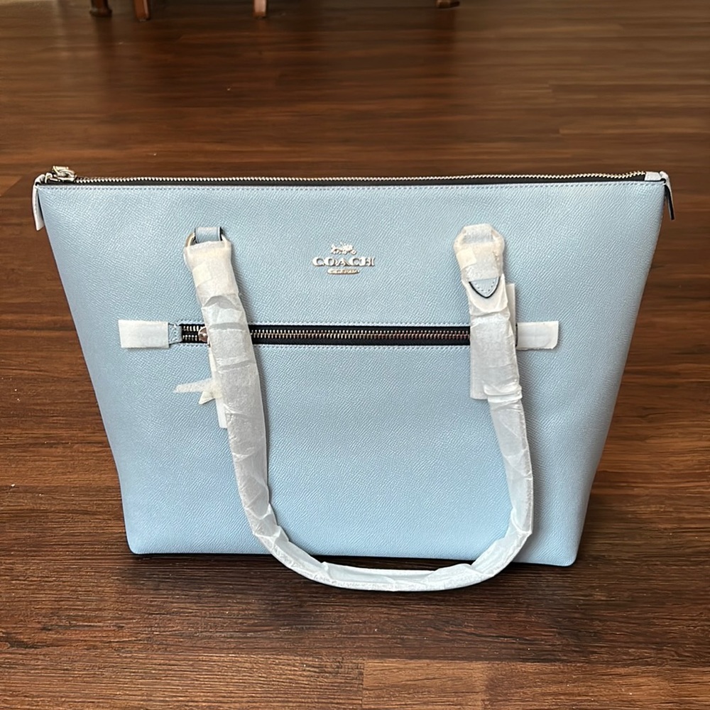 Brand New never used Coach Tote